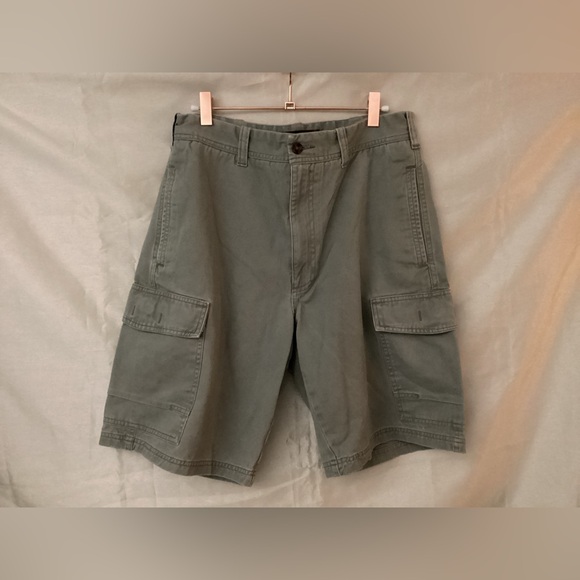 Men’s Perry Ellis America Light Olive Green Cargo Shorts Size 32 - Picture 1 of 6